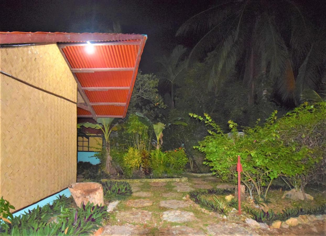 Concepcion Divers Lodge Busuanga Exterior photo