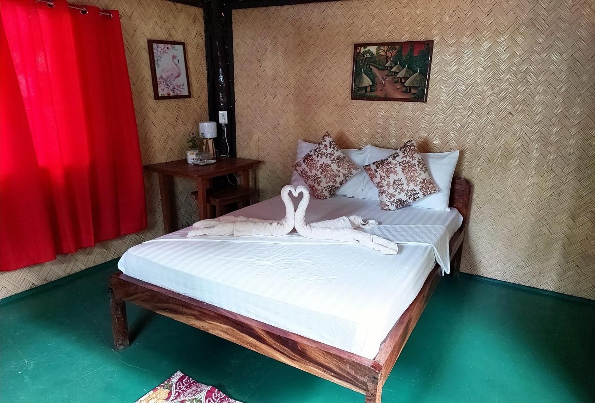 Concepcion Divers Lodge Busuanga Room photo